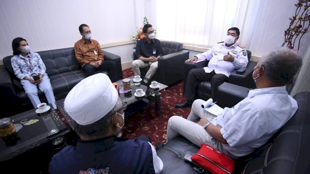 Atlet PON Sulsel Diberangkatkan ke Papua dengan Pesawat Garuda