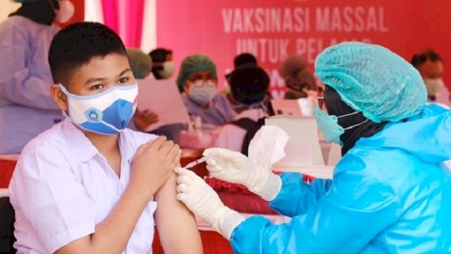 Sehari, 1.378 Pelajar di Kota Makassar Jalani Vaksinasi Covid-19