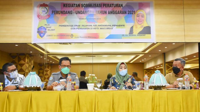 Anggota DPRD Makassar, Nurul Hidayat sosialisasikan Perda Pembinaan Anak Jalanan, Gelandangan Pengemis dan Pengamen di Kota Makassar, di Hotel Pessona, Jumat (15/10/2021).