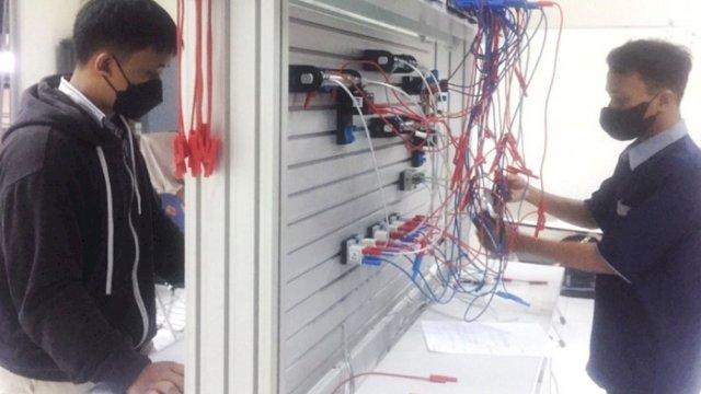 Polibos Gelar Praktikum Tatap Muka dengan Prokes Ketat