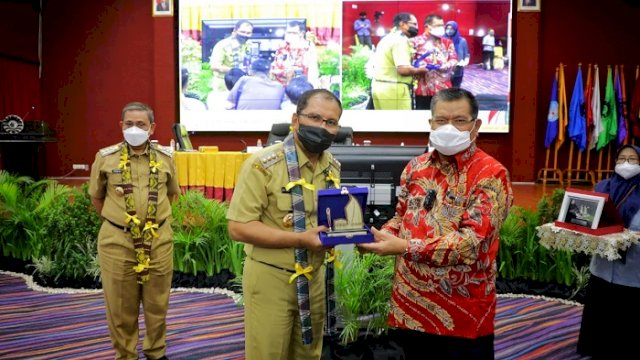 Beri Kuliah Umum di UNM, Danny: Potensi Pemuda di Makassar Sangat Luar Biasa