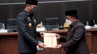 Optimalkan Potensi PAD, Pemkab Gowa Serahkan 3 Ranperda ke DPRD