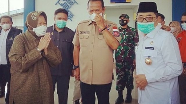 Disambut Bupati Luwu, Mensos Risma Langsung Menuju Lokasi Bencana di Walmas