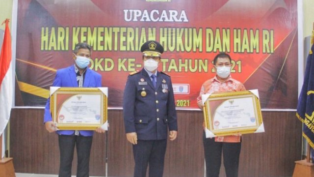 Poltekkes dan KKP Makassar Dapat Penghargaan dari Kemenkumham