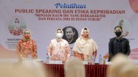 Anggota DWP Kota Makassar Dilatih Public Speaking dan Etika Kepribadian