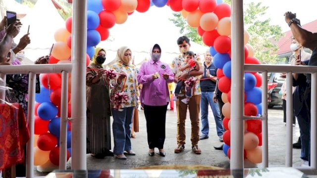 Indira Jusuf Ismail Puji Sajian Nuansa Kekinian di Cilano Food Bar