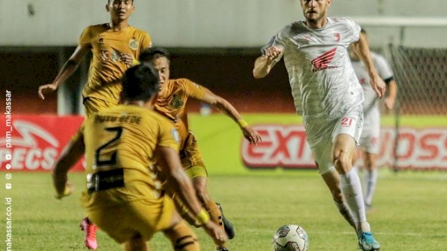 Para pemain PSM diliburkan selama beberapa hari usai dikalahkan Bhayangkara FC 2-0. (twitter/@PSM_Makassar)