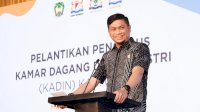 Hadiri Pelantikan Pengurus KADIN, Adnan Sebut Pemkab Gowa Terus Tingkatkan Rasio Pengusaha