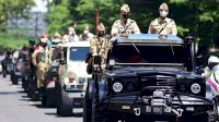 Kodam Hasanuddin Peringati Hari Pahlawan dengan Gelar Karnaval Kendaraan Antik