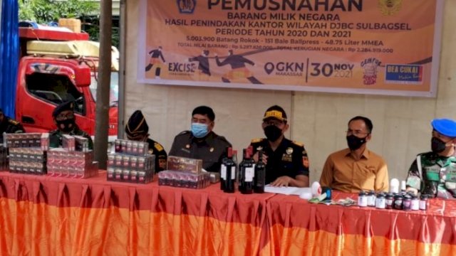 Bea Cukai Musnahkan Barang Ilegal Senilai Rp5 Miliar, Rugikan Negara Rp2 Miliar Lebih