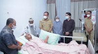 Jenguk Dua Korban di RS, Walikota Tanggung Biaya Pengobatan