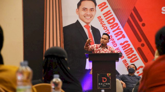 Legislator PDI Perjuangan Makassar, Al Hidayat Samsu sosialisasikan Perda Perlindungan Anak, di Hotel Dalton Makassar, Selasa (14/12/2021).