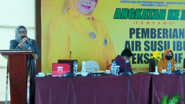 Legislator Golkar Makassar, Apiaty Amin Syam sosialisasikan Perda Pemberian ASI Eksklusif, di Hotel Aston, Kamis (23/12/2021).