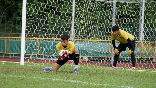 Kiper Timnas Indonesia, Nadeo Argawinata. (PSSI)