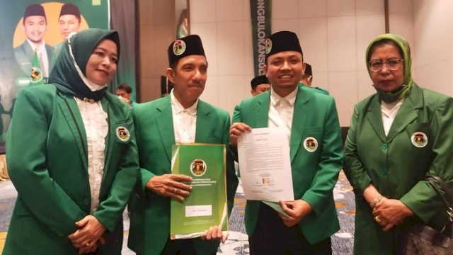 H Burhanuddin Baharuddin dilantik sebagai Ketua Partai Persatuan Pembangunan (PPP) Kabupaten Takalar.
