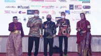 Peduli Penyiaran, Walikota Makassar Danny Pomanto Raih KPID Award 2021