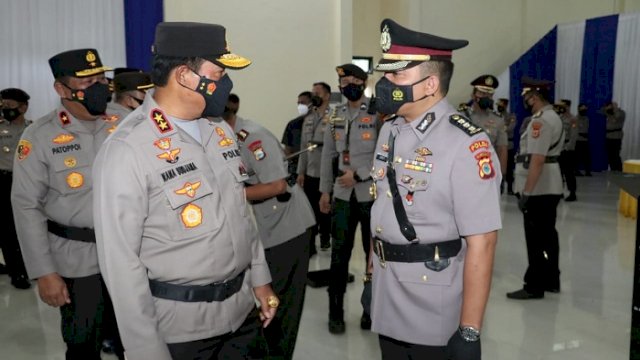 Kapolda Sulsel, Irjen Pol Nana Sudjana, saat sertijab PJU Polda Sulsel, Selasa (4/1/2022).