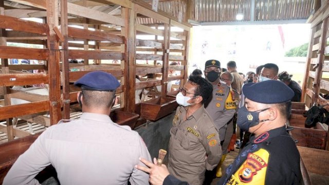 Mentan SYL Resmikan Pengembangan Kambing Boerka di Barombong, Adnan: Bisa Jadi Contoh