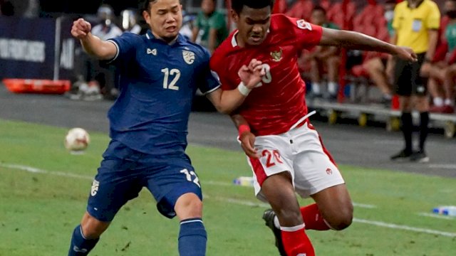 Indonesia akhirnya menjadi runner up atau peringkat kedua Piala AFF 2020 setelah bermain imbang 2-2 melawan Thailand dalam laga leg kedua final di Stadion Nasional, Singapura, Sabtu malam (1/1/2022). Thailand menjadi juara Piala AFF 2020. (twitter/@PSSI)