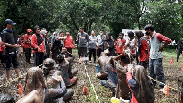 Relawan PMI se-Sulsel Gelar Outbound, Adnan: Jaga Kekompakan dan Kebersamaan