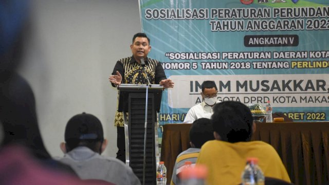 Legislator PKB Makassar, Imam Musakkar sosialisasikan Perda Perlindungan Anak, di Hotel Maxone, Jl Taman Makam Pahlawan, Kamis (31/3/2022).