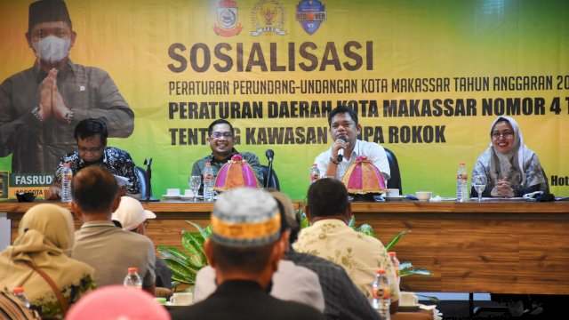 Legislator PPP Makassar, Fasruddin Rusli sosialisasikan Perda Kawasan Tanpa Rokok (KTR), di Hotel D'Maleo, Jl Pelita Raya, Jumat (18/3/2022).