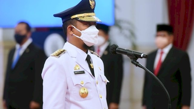 Dilantik Jokowi di Istana Negara, Andi Sudirman Resmi Jadi Gubernur Sulsel