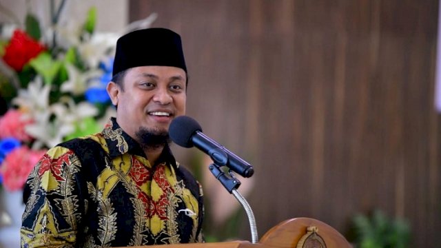 Gubernur Sulawesi Selatan, Andi Sudirman Sulaiman.