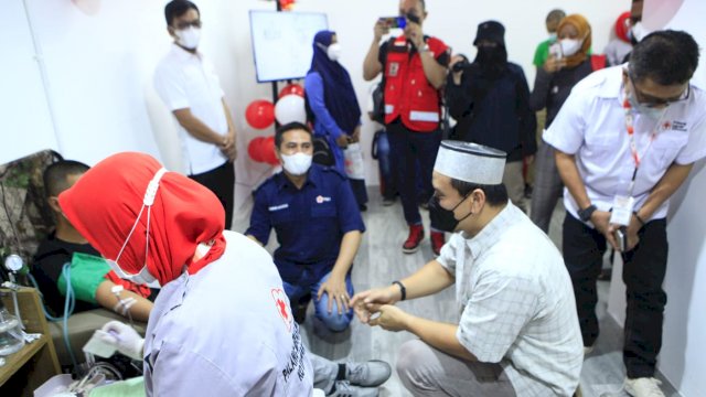 Palang Merah Indonesia (PMI) Kota Makassar resmi membuka gerai donor darah, di Mall Nipah. 