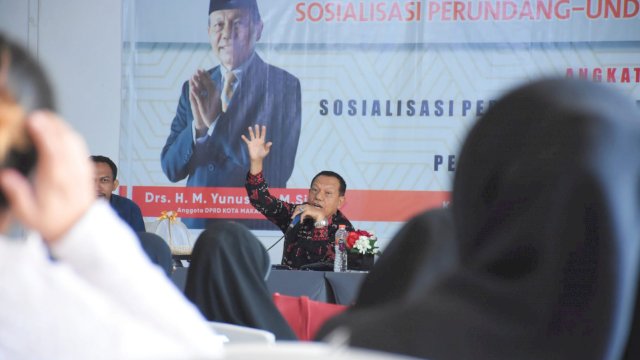 Legislator Hanura Makassar, HM Yunus sosialisasikan Perda Pendidikan Baca Tulis Al-Quran, di Hotel Condotel, Sabtu (21/5/2022).