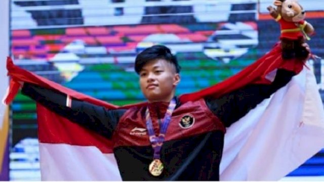 Rahmat, atlet angkat besi asal Sulsel.