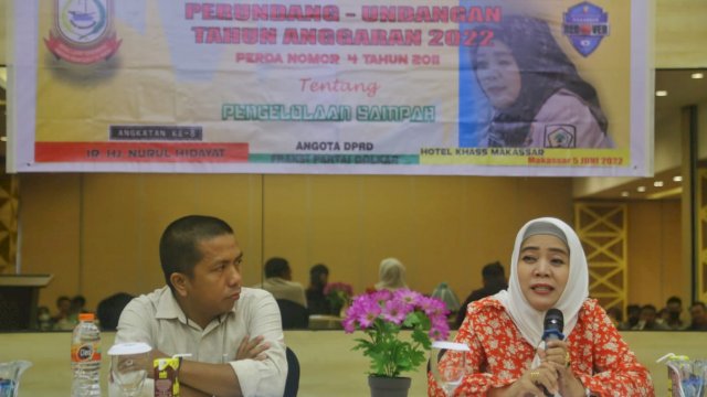 Legislator Golkar Makassar, Nurul Hidayat sosialisasikan Perda Pengelolaan Sampah, di Hotel Khas Makassar, Minggu (5/6/2022).