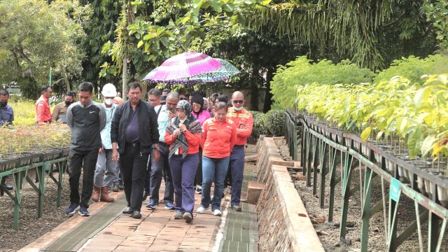 Kapolda Sulawesi Selatan, Irjen Pol Nana Sudjana kunjungi pengelolaan lingkungan PT Vale. 