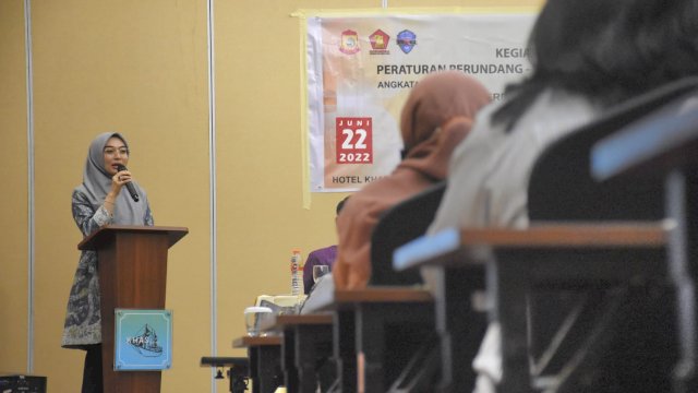 Anggota DPRD Makassar, Budi Hastuti sosialisasikan Perda Pengelolaan Sampah, di Hotel Khas Makassar, Jl Mappanyukki, Rabu (22/6/2022).