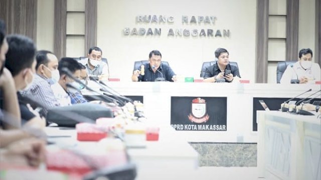 Komisi C DPRD Makassar menggelar Rapat Dengar Pendapat (RDP) bersama Transportasi Online.