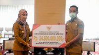 Gubernur Bantu Rp 14,5 Miliar untuk Bangun Jembatan dan Ruas Jalan Seko-Rampi