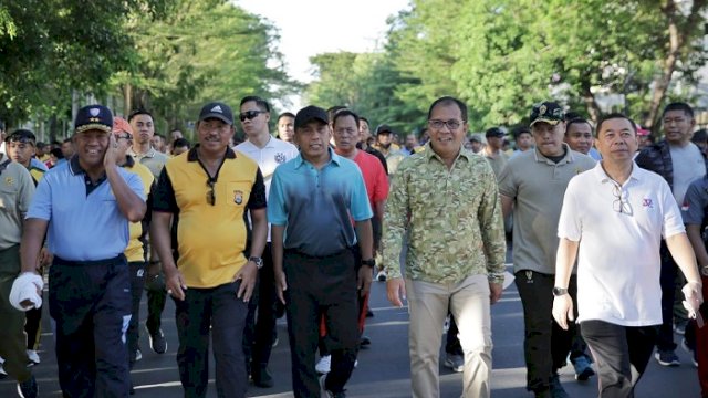 Danny Ikut Jalan Santai Memperingati HUT Bhayangkara, Sebut TNI-Polri Terdepan Bantu Atasi Pandemi