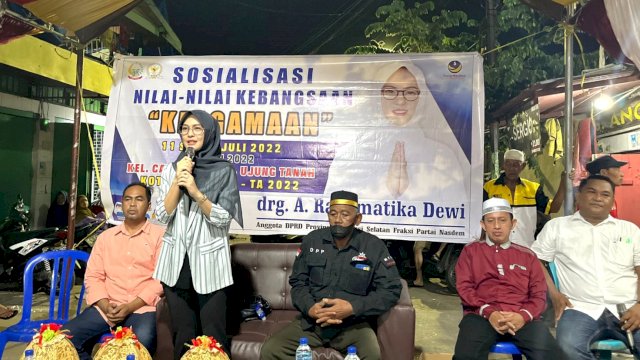 Ketua Komisi D DPRD Sulsel, Andi Rachmatika Dewi sosialisasikan Nilai-nilai Kebangsaan "Keagamaan" di Kecamatan Ujung Tanah, Rabu (13/7/2022).