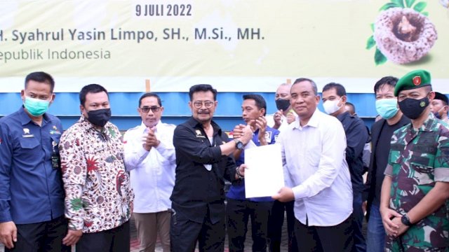 Mentan Lepas Ekspor Perdana 110 Ton Porang ke China