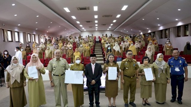 Sekkot Makassar Lantik Ratusan Pejabat Fungsional, Ini Pesannya