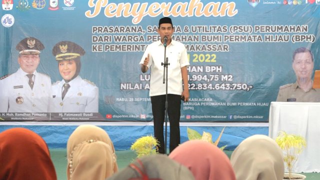 Ketua DPRD Makassar, Rudianto Lallo mengapresiasi warga kompleks Bumi Permata Hijau (BPH) yang kompak menyerahkan prasarana, sarana dan fasilitas umum (PSU), Rabu (28/9/2022).