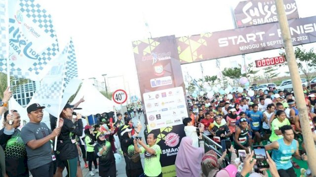 Lepas Peserta Sulsel SMANSA 10K 2022, Danny: Ajang Silaturahmi dan Saling Support