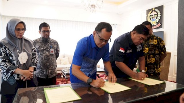 Abdul Hayat Teken MoU Lahan Asrama Mahasiswa Sulsel dengan Wali Kota Bogor