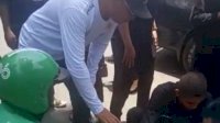 Momen Walikota Makassar Bantu Korban Kecelakaan Secara Spontan di Jalan Arief Rate