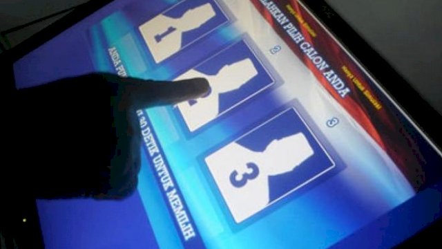 ilustrasi e-voting (int)