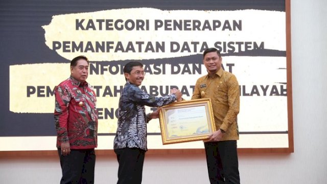 Gowa Terima Penghargaan dari BKN, Adnan: Hasil dari Implementasi Program Nasional
