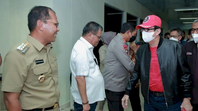 Dijemput Langsung Walikota Makassar, Menkumham: Manfaatkan Digitalisasi dengan Baik