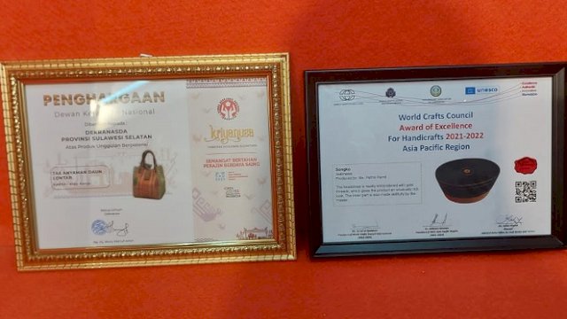 Songkok Bone dan Tas Anyaman Lontar Antar Sulsel Boyong Dua Penghargaan dari Pameran Kriya Nusa