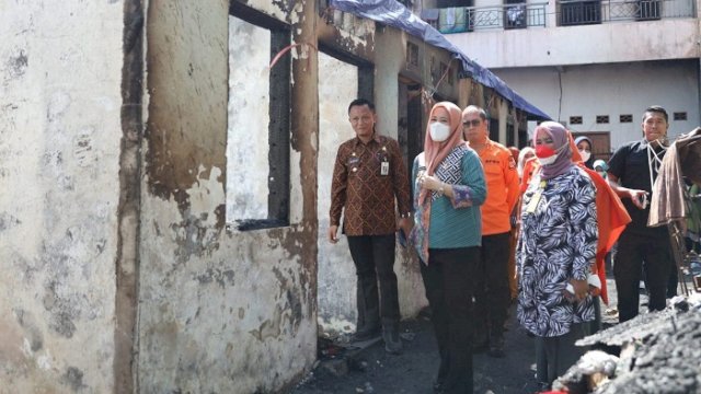 Cek Kondisi Terkini, Wawali Makassar Kunjungi Korban Kebakaran Rappokalling
