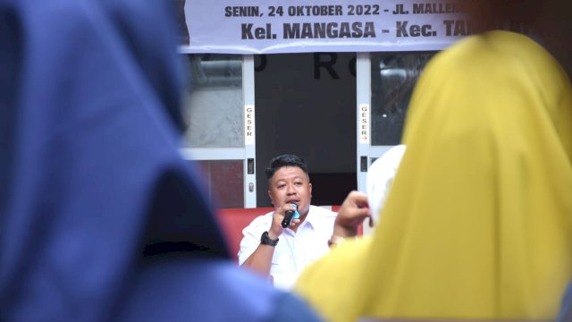 Anggota DPRR Makassar, Ari Ashari Ilham melaksanakan Kunjungan Dapil, di Kecamatan Tamalate, Senin (24/10/2022).